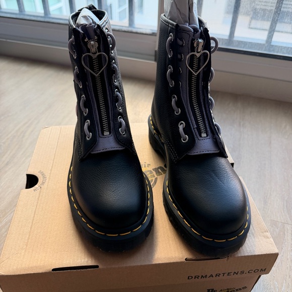NWT Dr.Marten 1460 zip heart Virginia satin lux - Picture 2 of 9